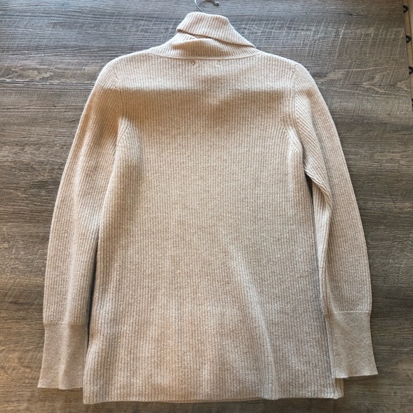 Turtleneck Knit Sweater - Picture 4 of 4